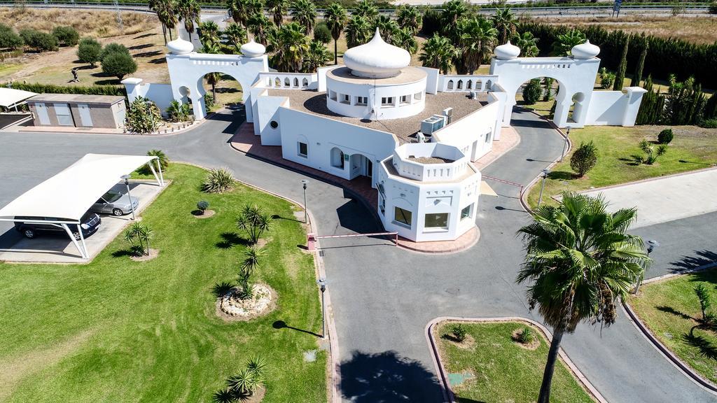 Hotel Alkalat Алькала-де-Гуадаїра Екстер'єр фото